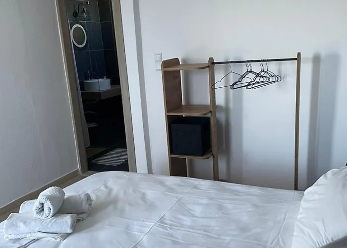 Han/Misafirhane Vesper Órmos Prínou